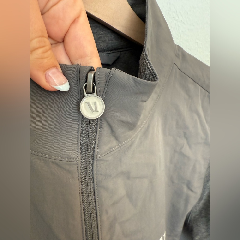 Vuori Sunday Element Track Jacket heather grey mens size medium nwot - Picture 6 of 9